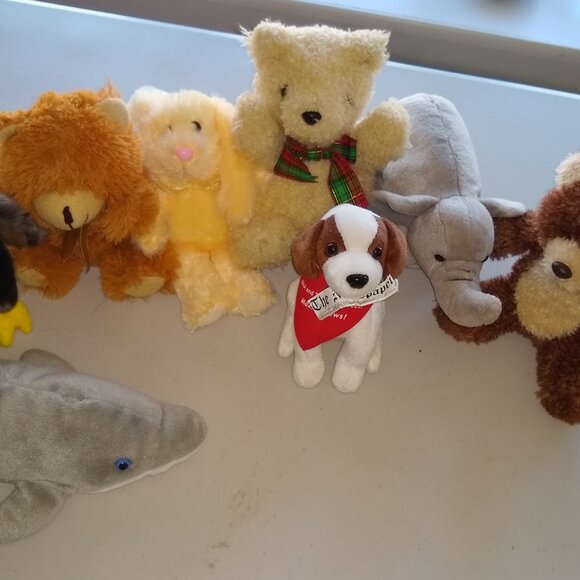 Plush Dog + 3 Bears + Elephant + Bunny + Dolphin + Bald Eagle x 8 Used - Picture 1 of 7